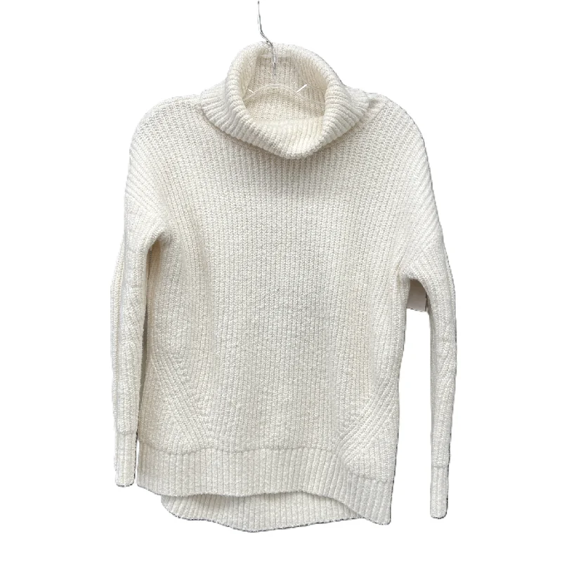 Sweater By Old Navy In Cream, Size: Xs