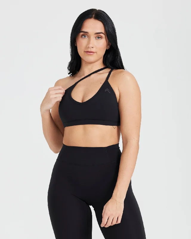 Timeless Strappy Bralette | Black