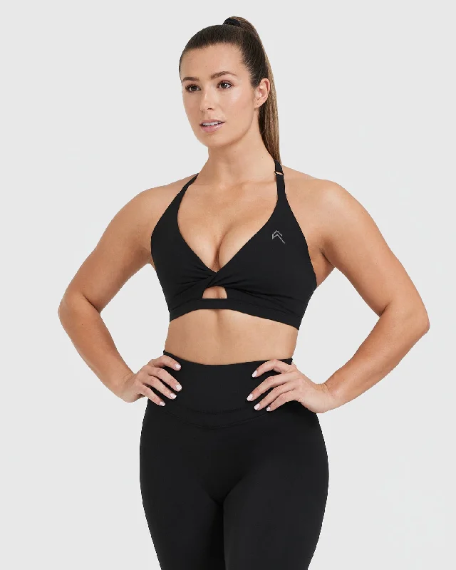 Unified Twist Sports Bra | Black