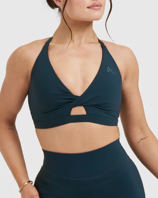 Unified Twist Sports Bra | Oil Blue