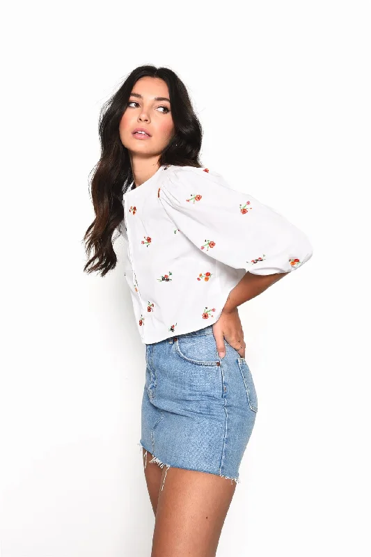 White Floral 3/4 Length Sleeve Crop Top